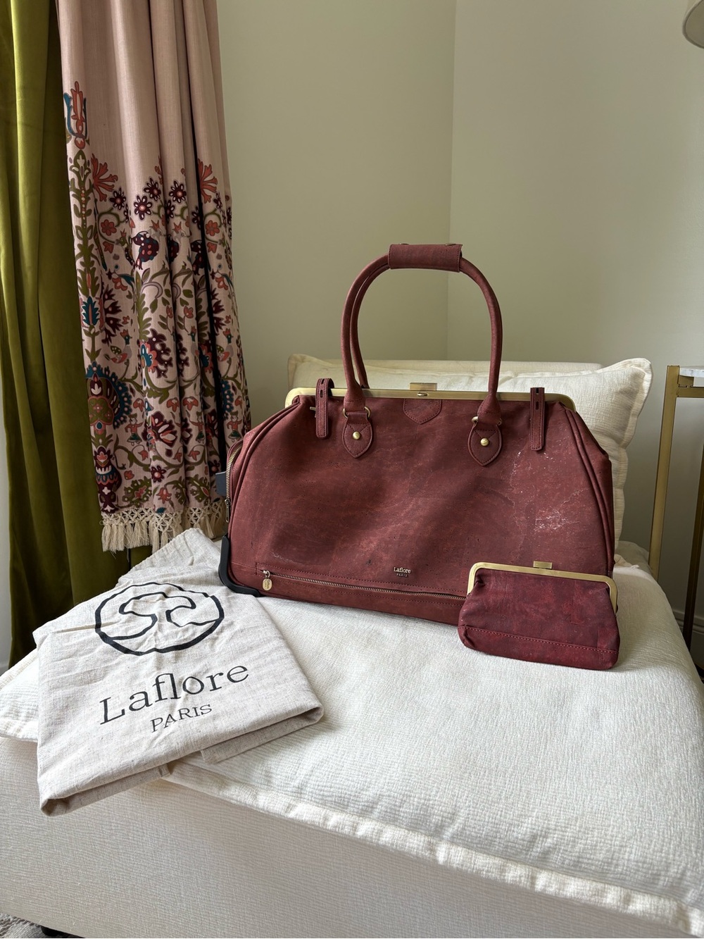 LaFlore Paris Duffle Bag in the color Cognac- Vegan Leather. Matching clutch